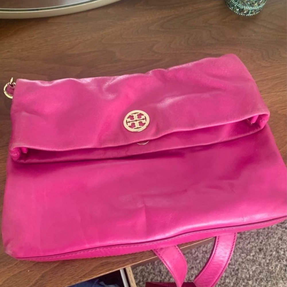 Tory Burch bag - pre owned genuine leather in a hot pink color
